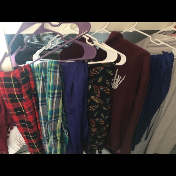 Want to trade for anything black. - Picture 11 of 12